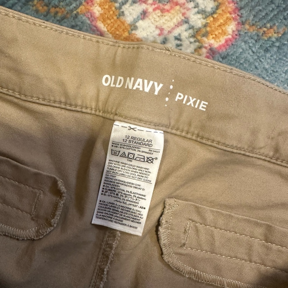 Old Navy Pixie Chinos Size 12 - image 3